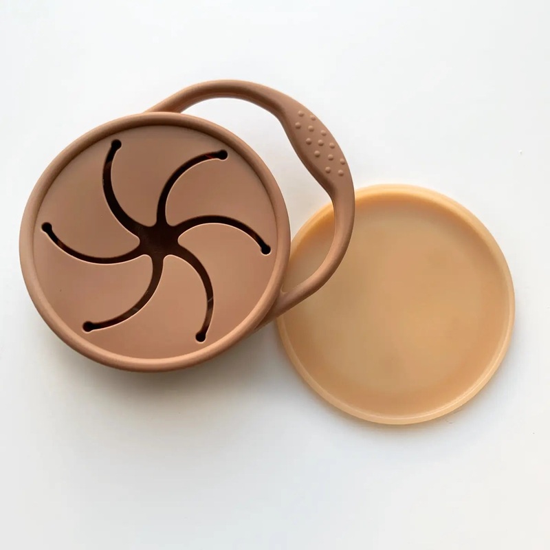 Gummy Chic Collapsible Silicone Snack Cup