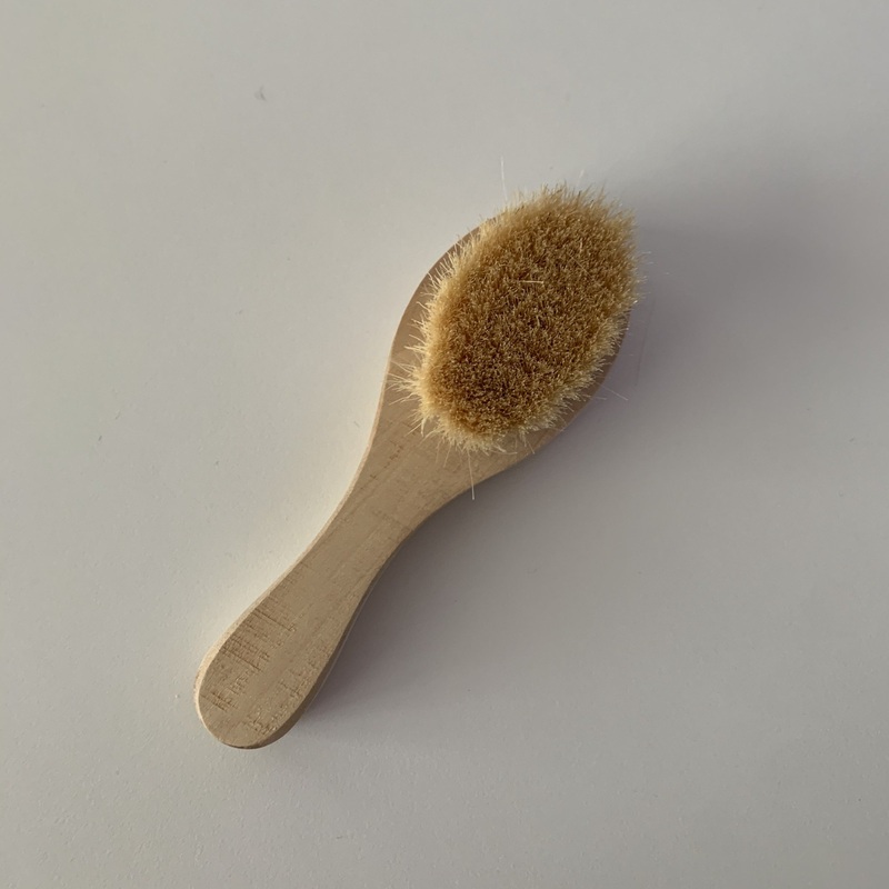 Olli Ella Dinkum Doll Brush