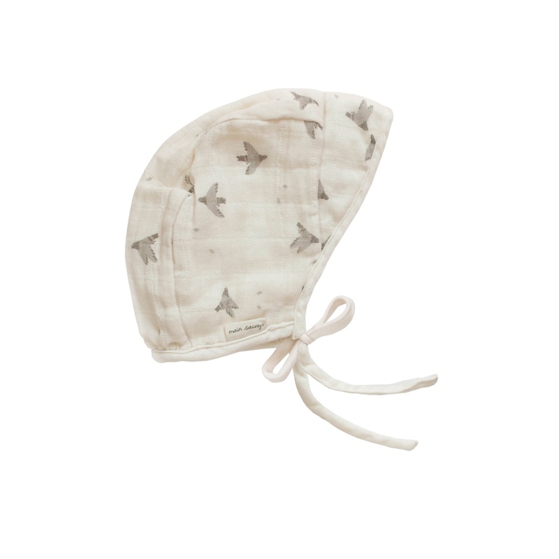 Pigeons Wide-brimmed Bonnet by Main Sauvage