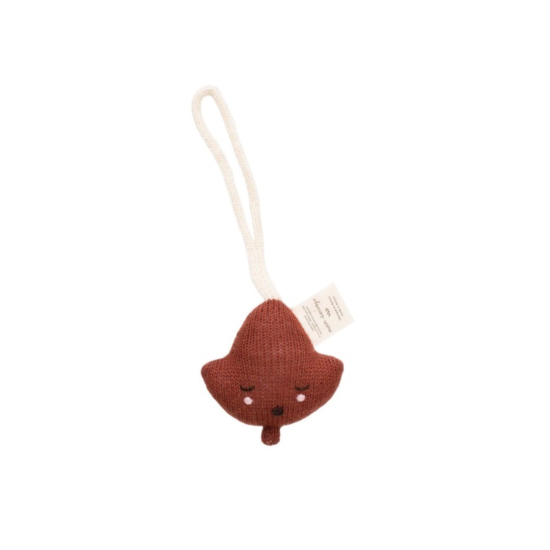 Leaf Sienna Hanging Rattle