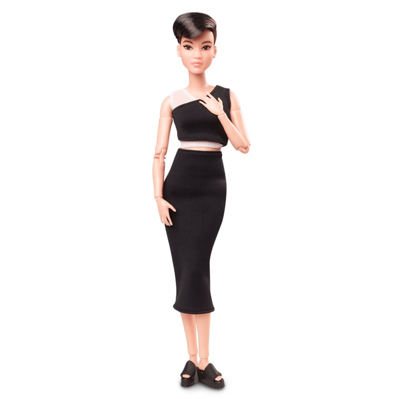 Barbie Looks Doll (Petite, Brunette Pixie Cut)