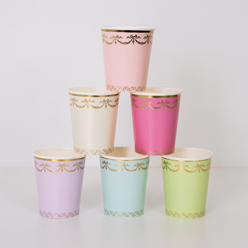 x Ladure Paris Cups (x 8)