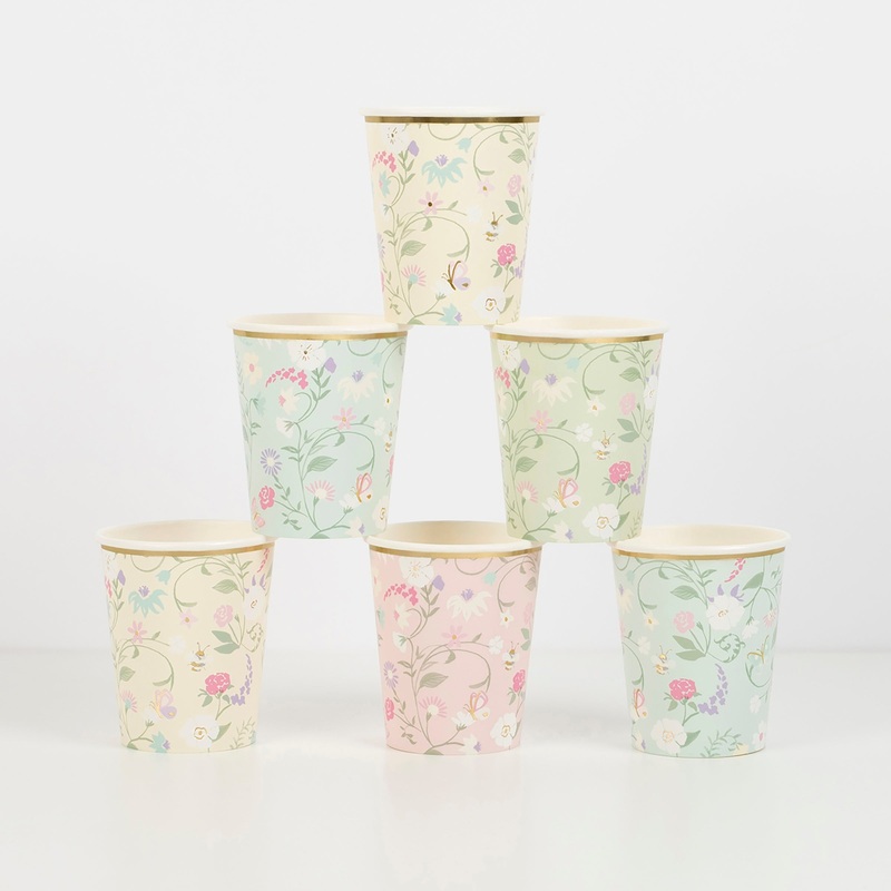 x Ladure Paris Floral Cups (x 8)