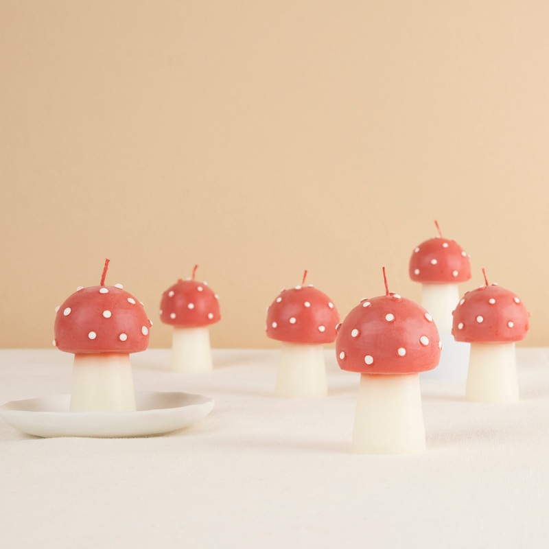 Mini Mushroom Candles (x 6)