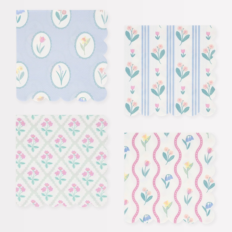 Bloomsbury Floral Pattern Small Napkins (x 16)