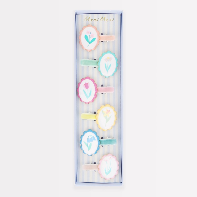 Flower Cameo Hair Clips (x 6)