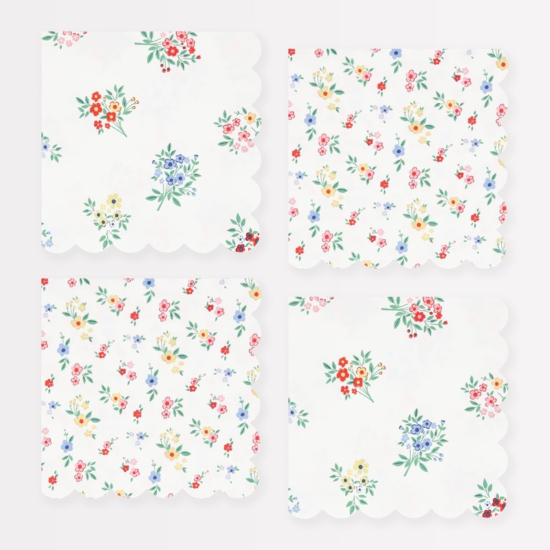 Ditsy Posy Scalloped Small Napkins (x 16)