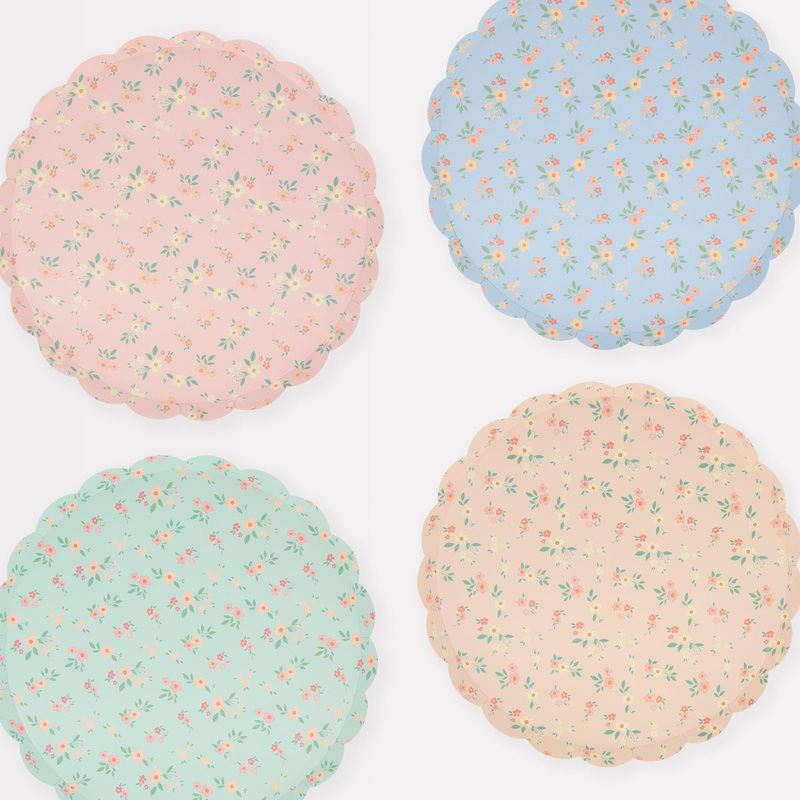 Vintage Ditsy Side Plates (x 8)
