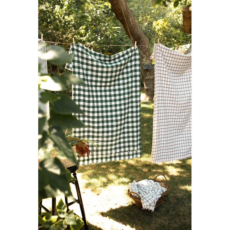 Gingham Hunter Tablecloth