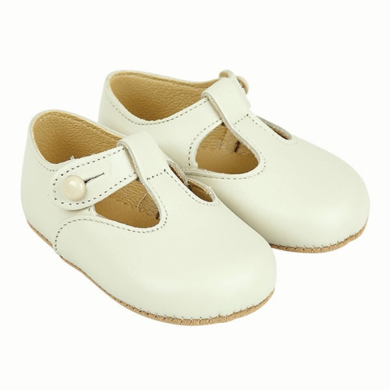 Alex Early Days Pre Walkers – Ivory