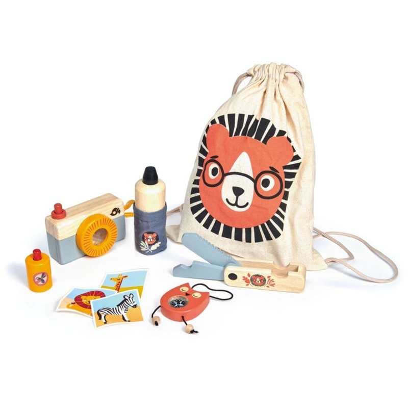 Safari Adventure Set by Tender Leaf Toys