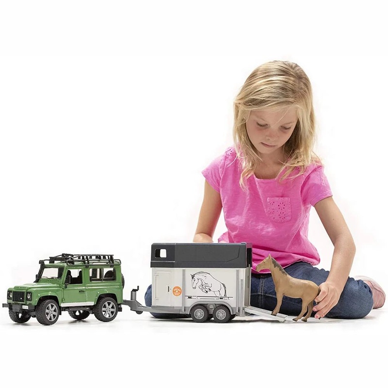 Bruder Land Rover Defender Station Wagon with horse and trailer (combined set 61cm long)