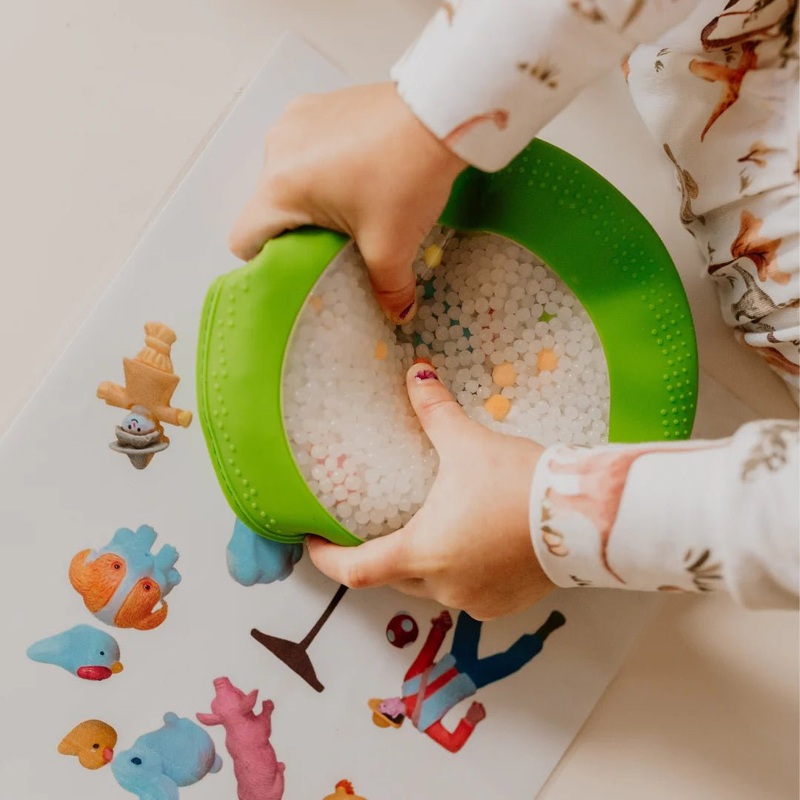 Jellystone Designs – Peekaboo Tactile Sensory Bag – Farm – 18 months+