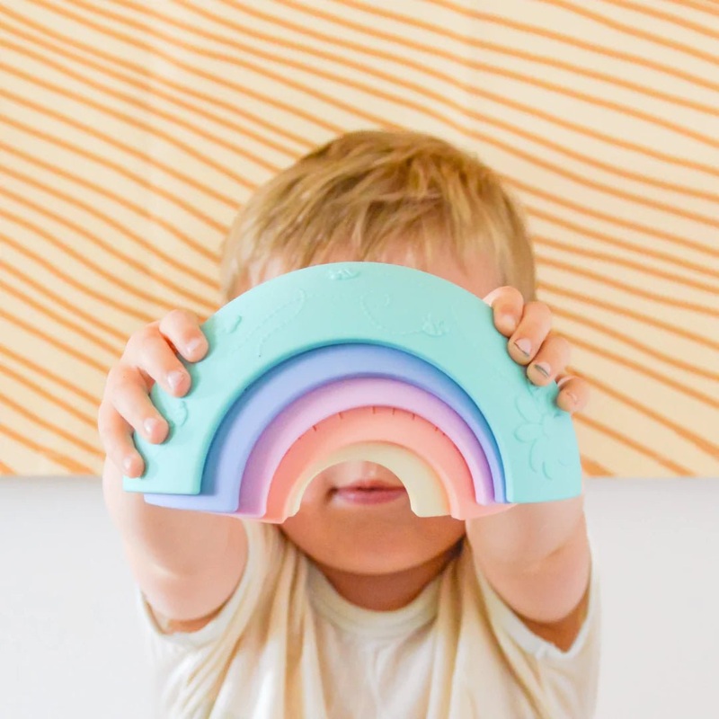 Jellystone Over the Rainbow – Silicone Stacking Arches – Rainbow Pastel