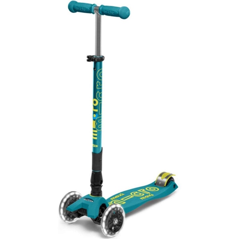 Maxi Deluxe LED Foldable Scooter